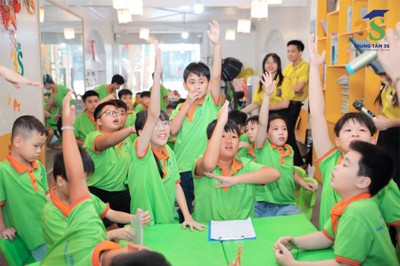 Tạp Chí Văn Hóa > Hành trình 10 năm giúp học sinh rèn thói quen tự học