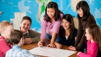 Bí quyết giáo dục kỹ năng giao tiếp cho học sinh THCS hiệu quả