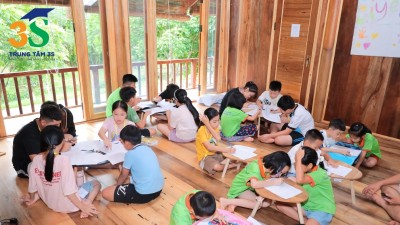 Nên cho bé học khoá học hè tại các trung tâm giáo dục không? Những điều cần lưu ý