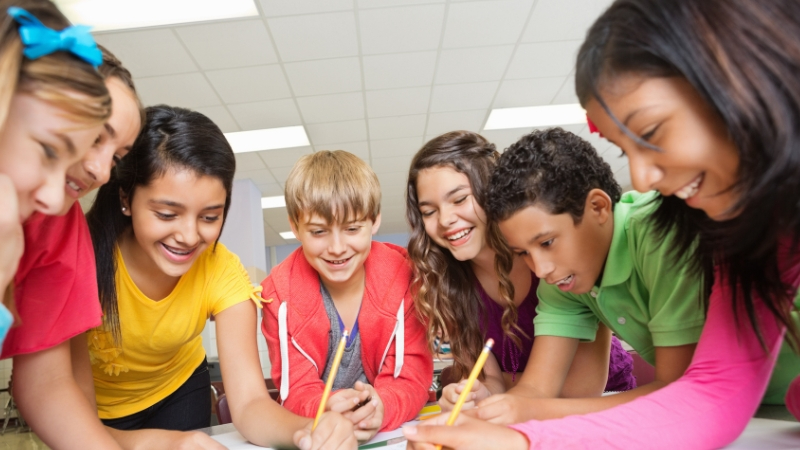 các trò chơi rèn luyện kỹ năng lắng nghe