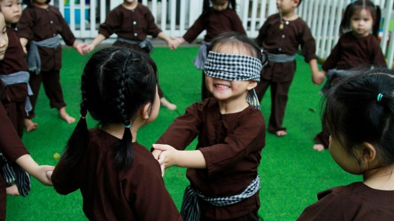 Bịt mắt bắt dê